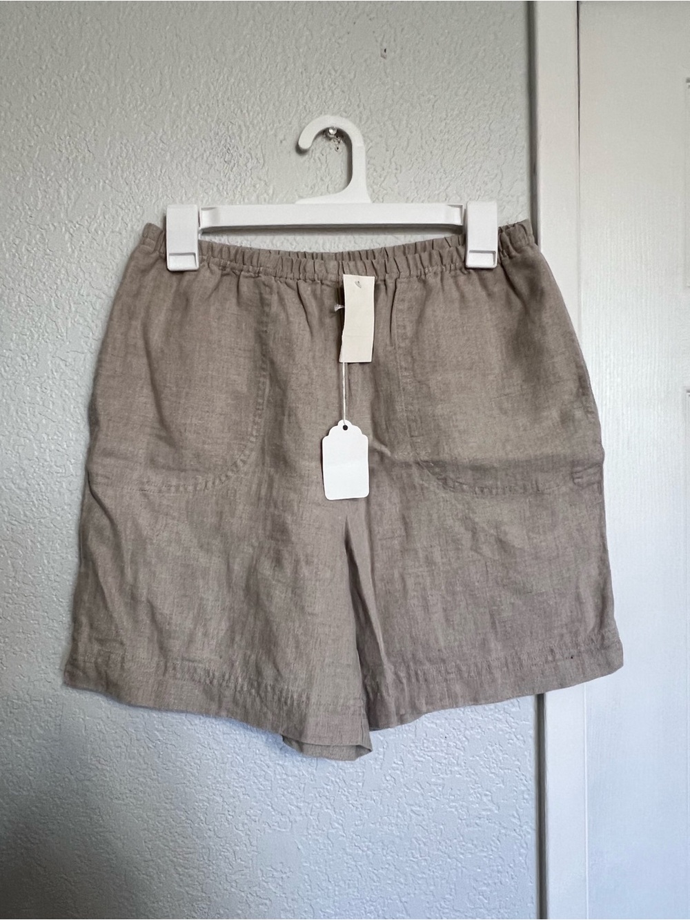 J.Jill Linen Pull-On Shorts Khaki Tan Elastic Waist Relaxed Fit